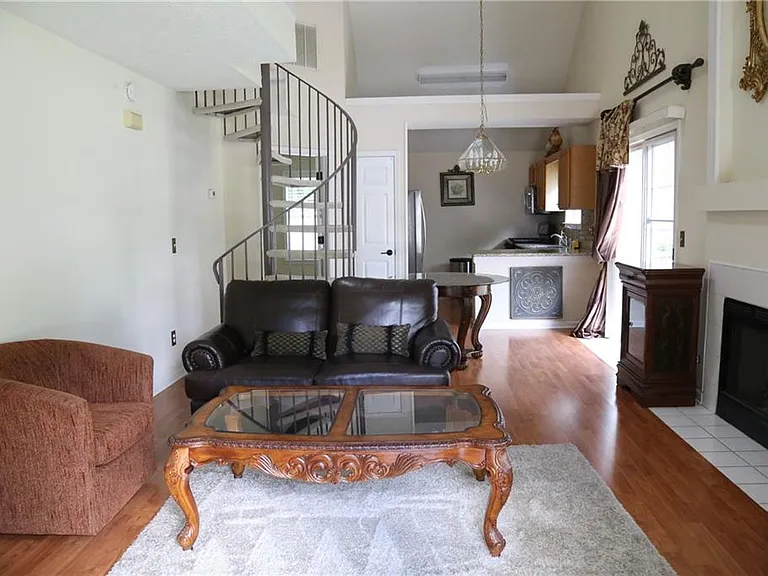685 Crossbridge Aly — Photo 21