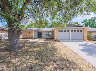 9726 Cylburn Park, Converse, TX 78109