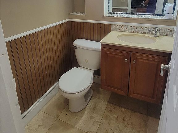 5th image of 4121 NW 26th Street