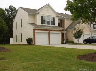 10329 Blakeney Preserve Dr, Charlotte, NC 28277