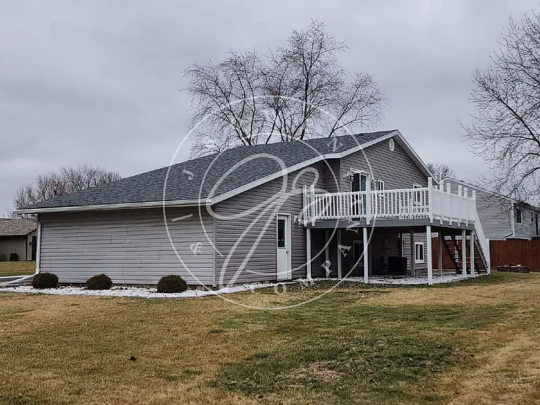 9450 Millcroft Rd — Photo 4