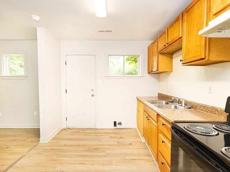 5326 Slayton Ave #5324 — Photo 5
