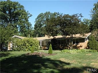 1st image of 1361 Woodland Cir
