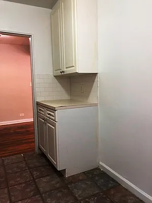 Rented by Prime Realty | media 12