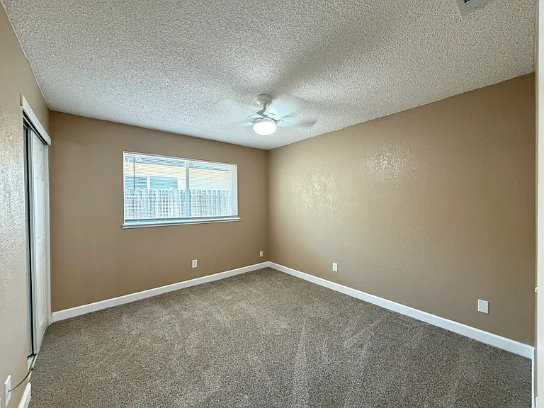 6906 Trovita Way #6906 — Photo 13