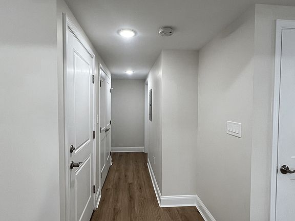 3rd image of 225 Washington St #225WASHINGTONAPT2