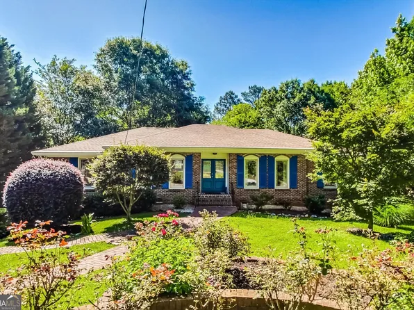 2679 Hawaii Ct, Decatur, GA 30033