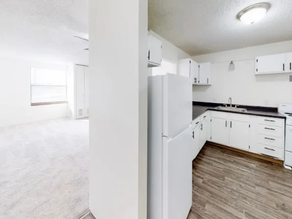 Riverview Apartments