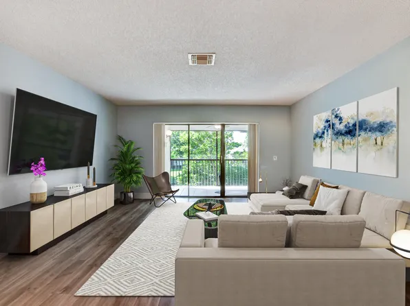 48 Stratford Lane W #D, Boynton Beach, FL 33436