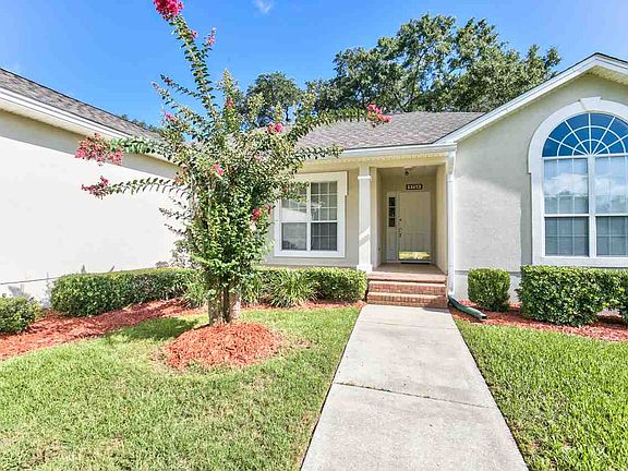3rd image of 8724 Opal Dr