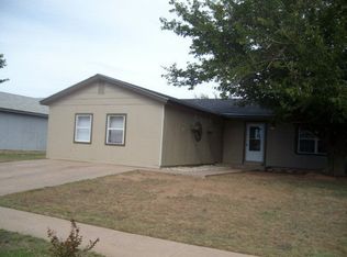9407 Canton Ave, Lubbock, TX 79423