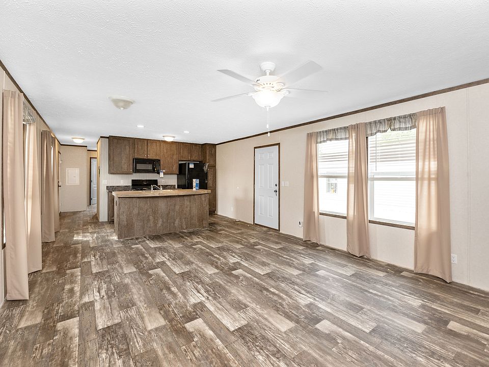 1st image of 33 Claroma St #8AR