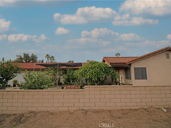 8615 44th St, Riverside, CA 92509