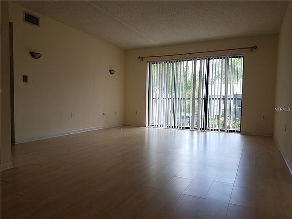 4th image of 3101 Lake Pine Way Bldg 224