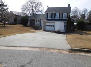 1251 Park Creek Cir, Lawrenceville, GA 30044