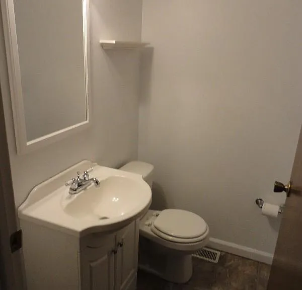 321 Laporte Ct — Photo 8