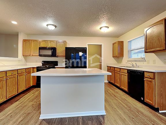 3rd image of 12426 Bearsdale Dr