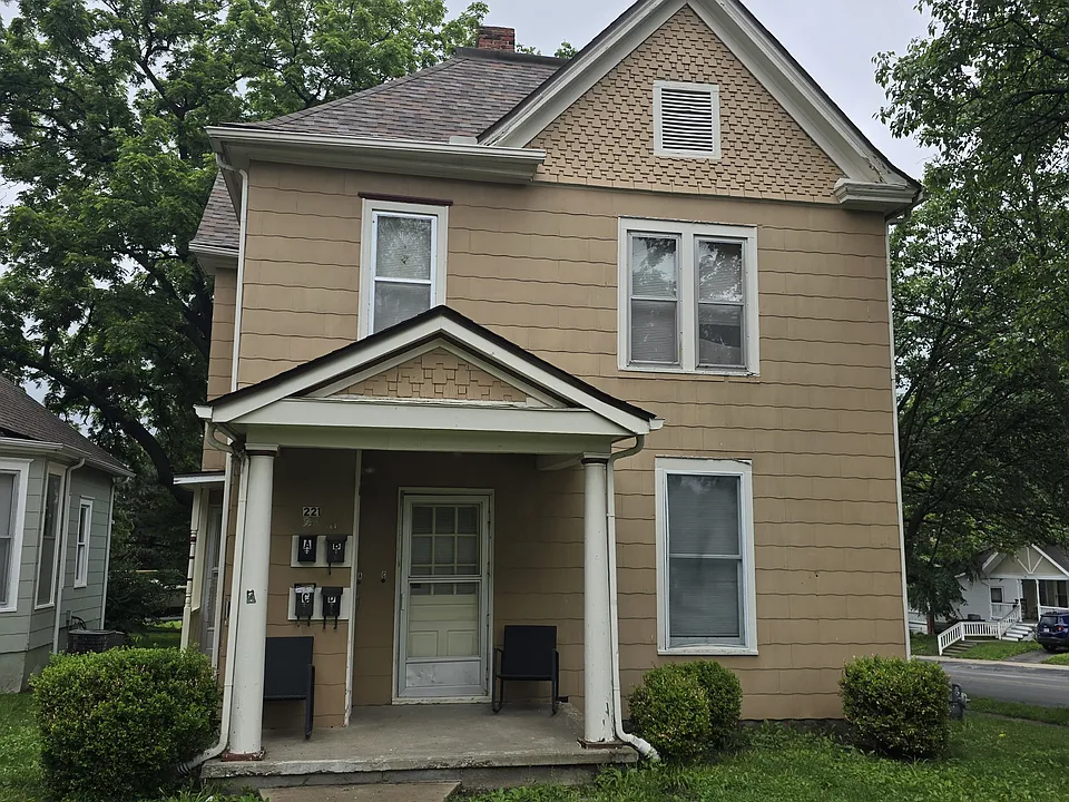221 S Pleasant St #C