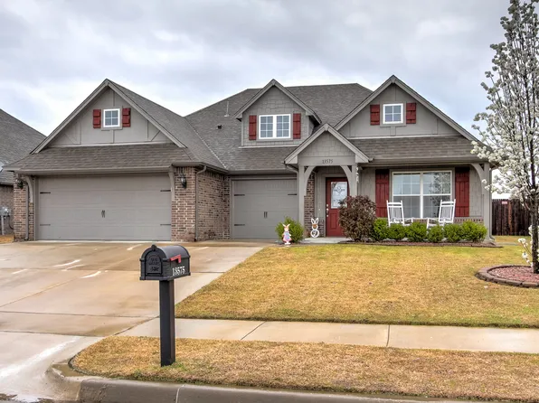 13575 S Hartford Ave, Glenpool, OK 74033
