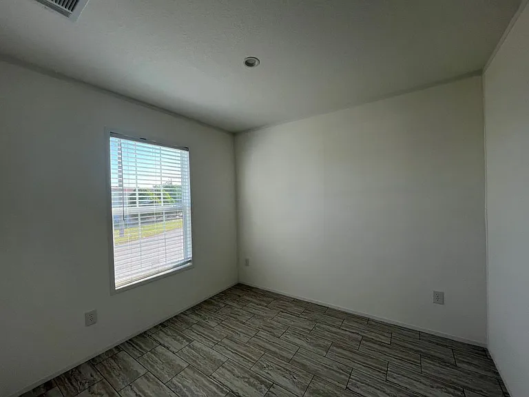 112 Leopard Ln #112 — Photo 18