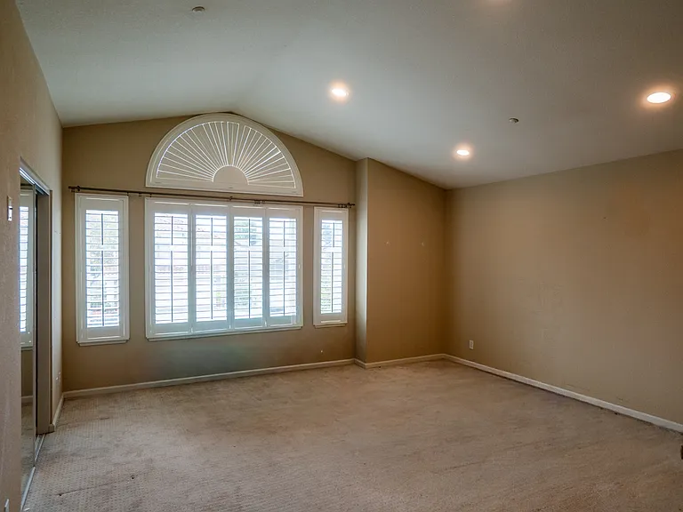 4241 Remora Dr — Photo 25