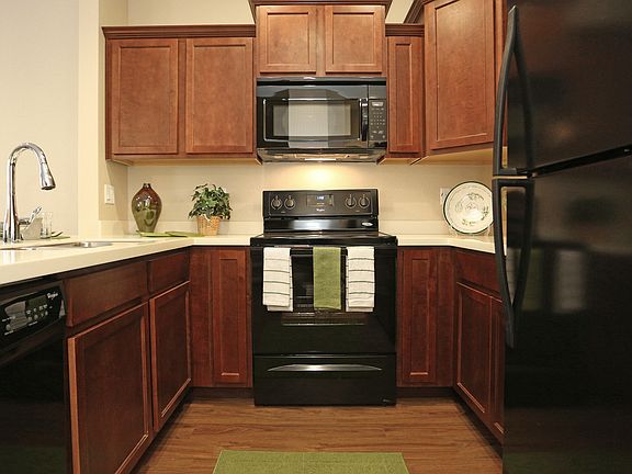 5th image of 19955 N 51st Ave #1011