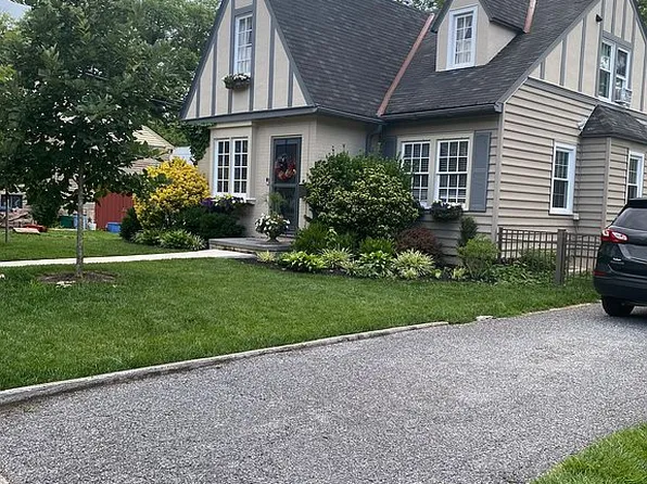 111 E 2nd Ave, Lititz, PA 17543