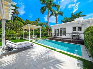 330 E San Marino Dr, Miami Beach, FL 33139