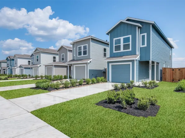 925 Pertuso Ln, Huffman, TX 77336