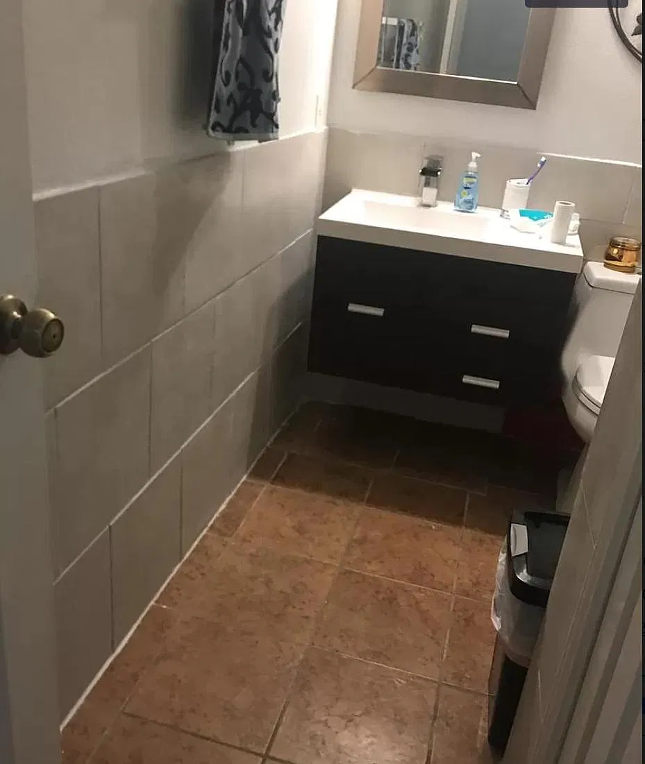 9835 Menard Cir — Photo 3