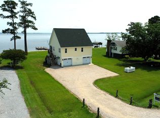 622 Norfleet Shores Rd, Belhaven, NC 27810