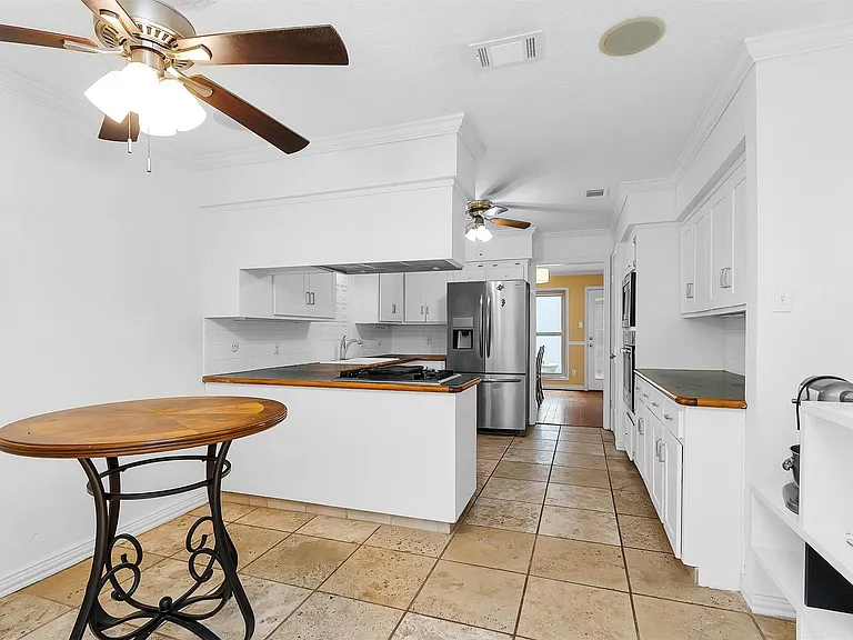 11634 Southlake Dr — Photo 16