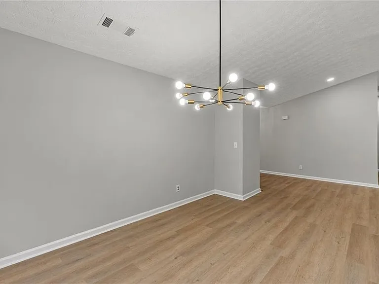 4680 Sterling Oaks Ct — Photo 11