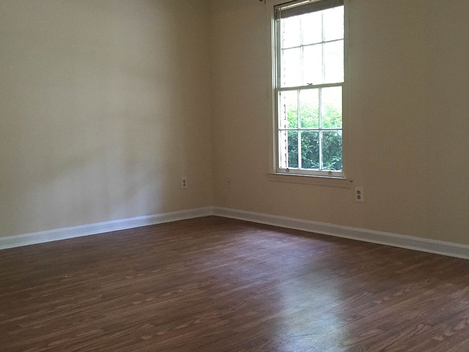 1st image of 309 Peg Wen Blvd #B