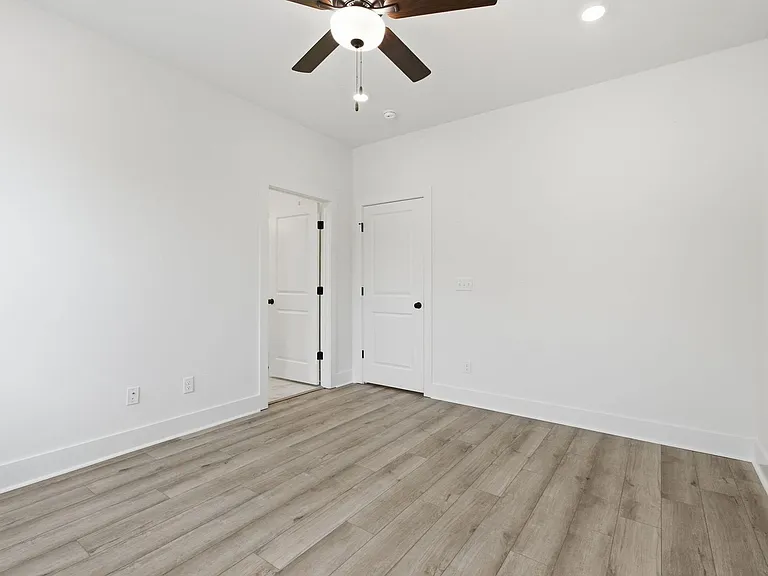 124 Nearwater Pl #5 — Photo 12