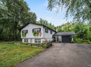 29W435 Lee Rd, West Chicago, IL 60185