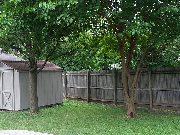 3rd image of 517 Amor Pl