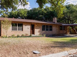 1112 Oakland Dr, Brownwood, TX 76801