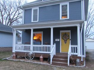 247 Oak Grove Ave, Green Bay, WI 54302