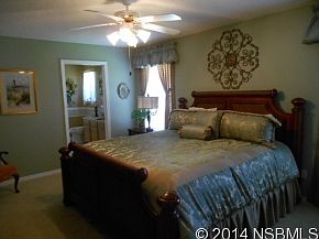5th image of 551 Coral Trace Blvd