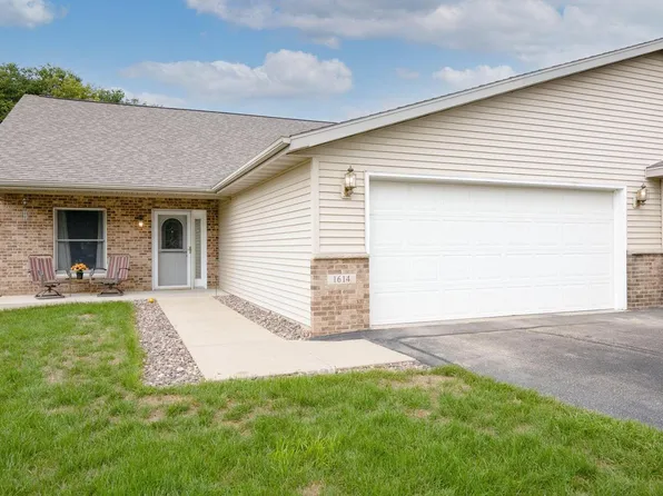 1614 Stacy LANE, Fort Atkinson, WI 53538