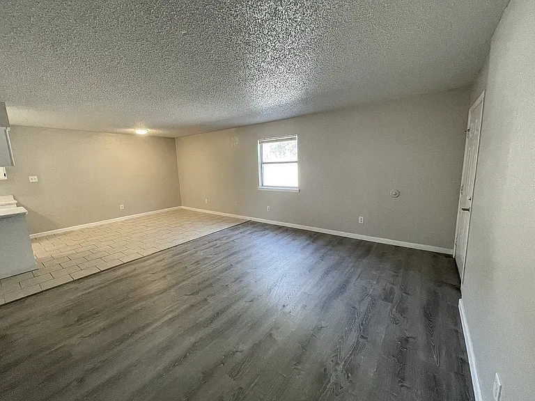 2935 Claude Dove Dr — Photo 15
