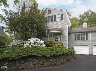 114 Forest St, New Canaan, CT 06840