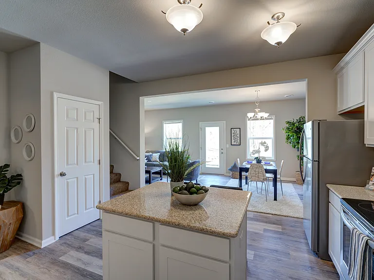 619 McKay Way — Photo 15