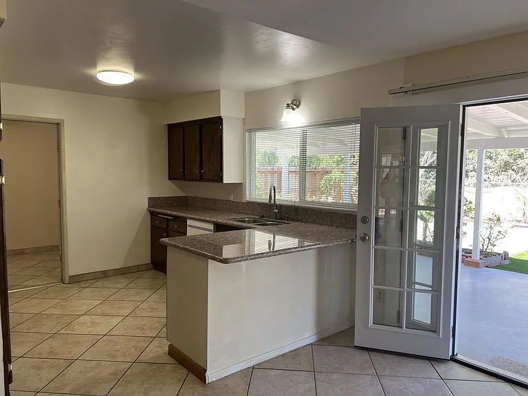 835 McLain St — Photo 14