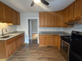 108 Parsons St #1, Easthampton, MA 01027