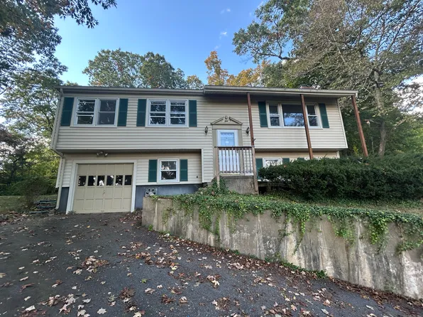 3 Morningstar Drive, Seymour, CT 06483