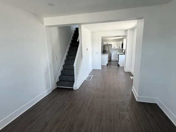 2 S Front St #2, Lemoyne, PA 17043