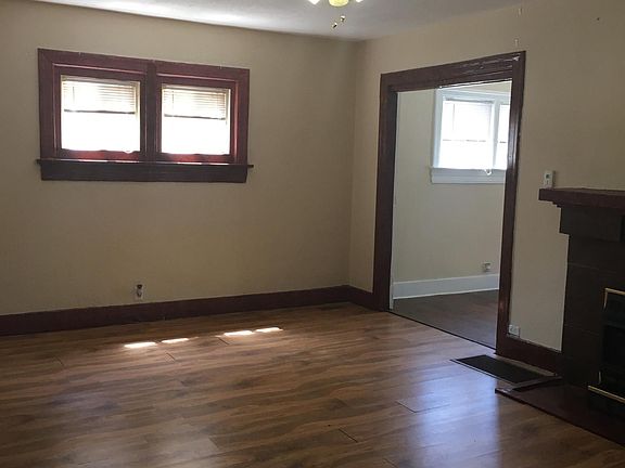 2nd image of 1201 Epworth Ave