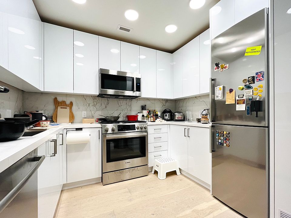 1st image of 588 Minna St